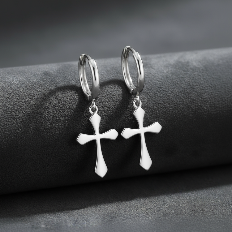 Huggie earring with zircon olive leaf design