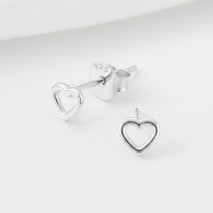 925 Sterling Silver Cut Out Heart Stud Earrings - 4mm