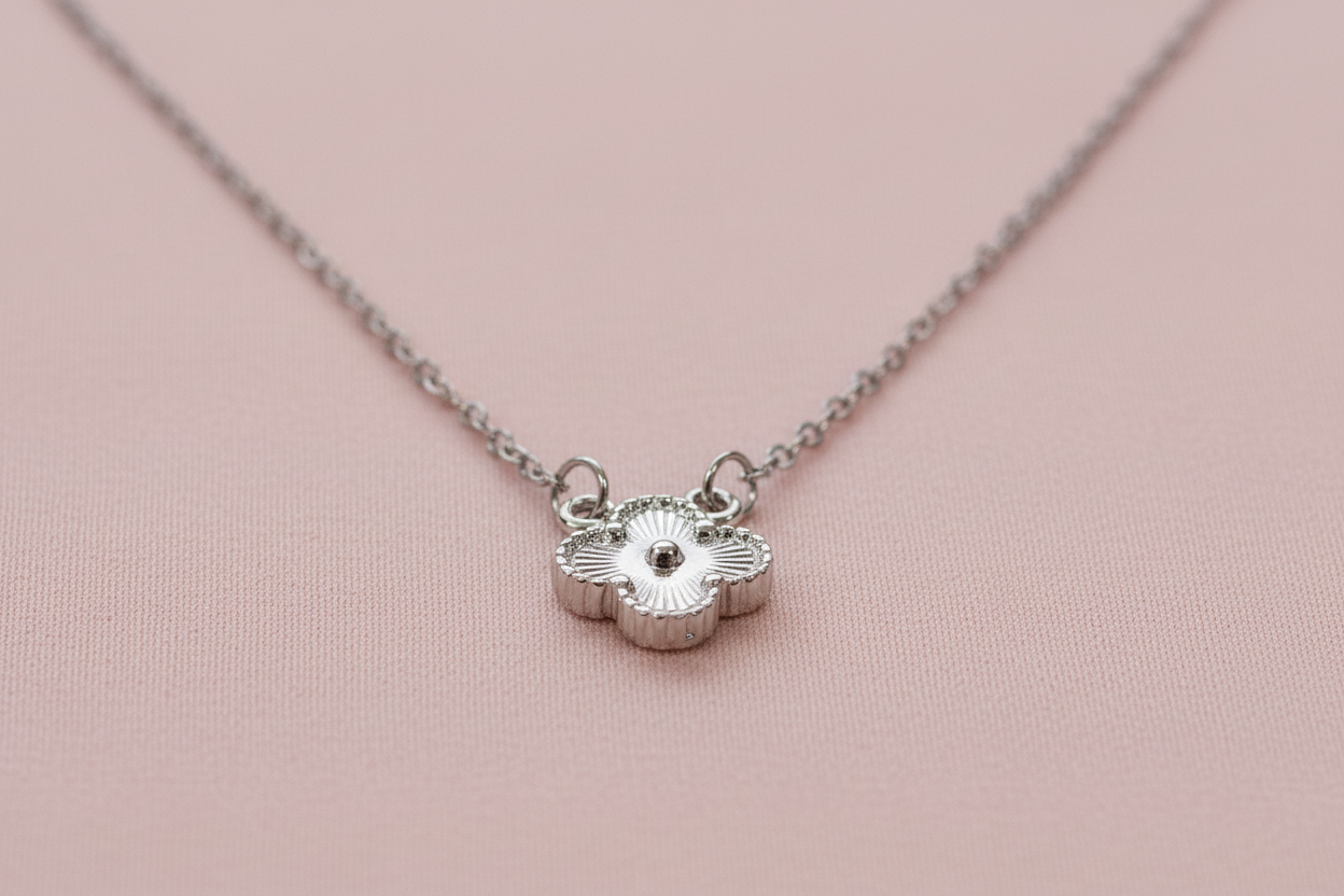 Quatrefoil Clover Pendant Necklace - Stainless Steel (Silver Tone) - Jewel Radiance