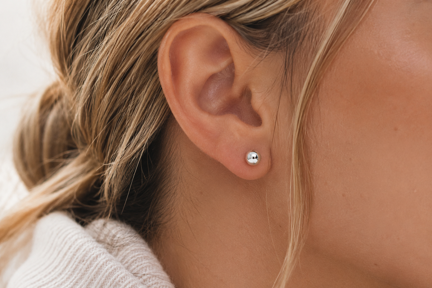 925 Sterling Silver Ball Stud Earrings - Rhodium Plated