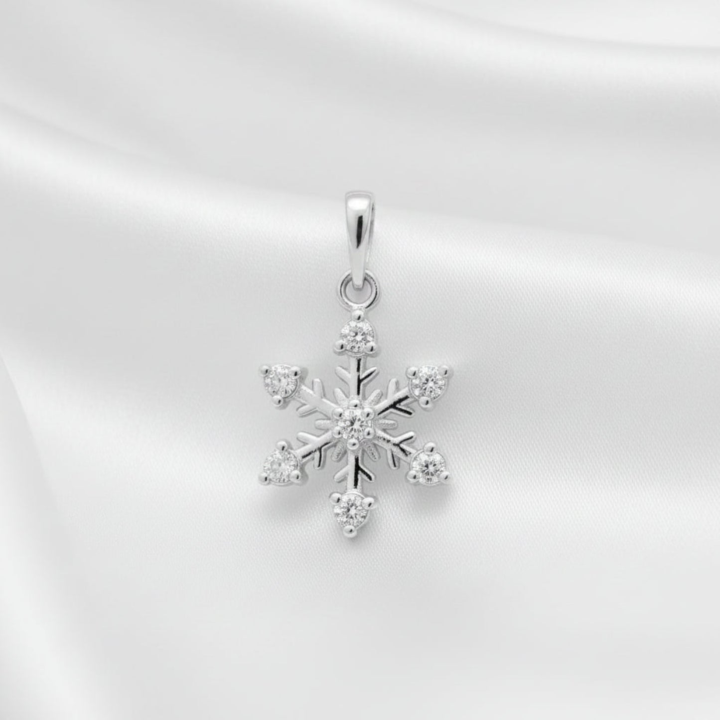925 Sterling Silver Snowflake Pendant - Cubic Zirconia
