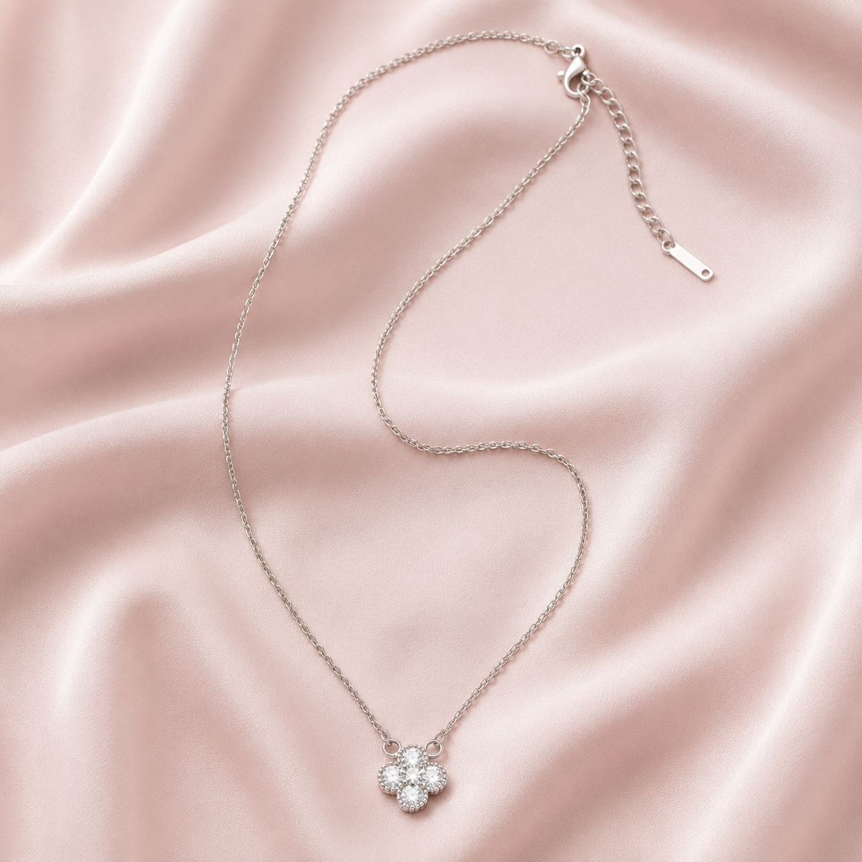 Quatrefoil Clover Pendant Necklace - Stainless Steel (Silver Tone)