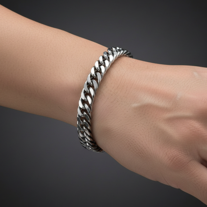 Cuban Link Bracelet - Lobster Clasp Wrist