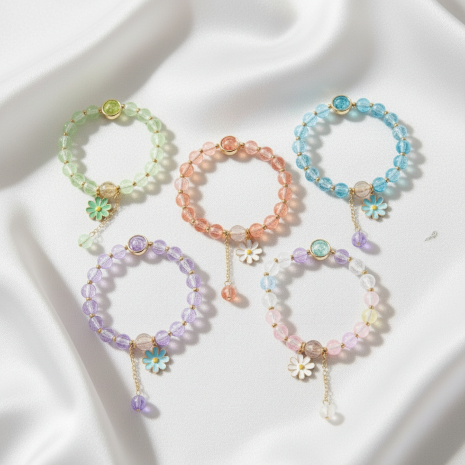 Daisy Charm Bracelet - White Sand Styled