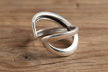 925 Sterling Silver Adjustable Crossover Ring - Jewel Radiance