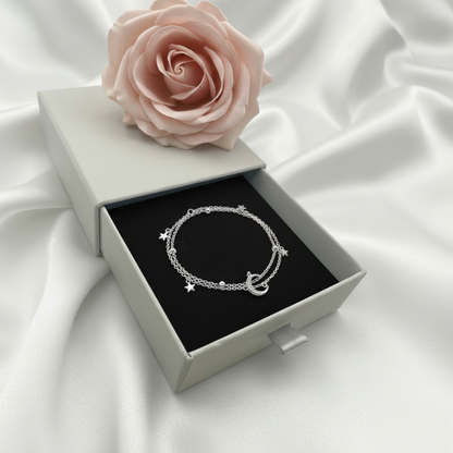 Packaging shot with light grey box