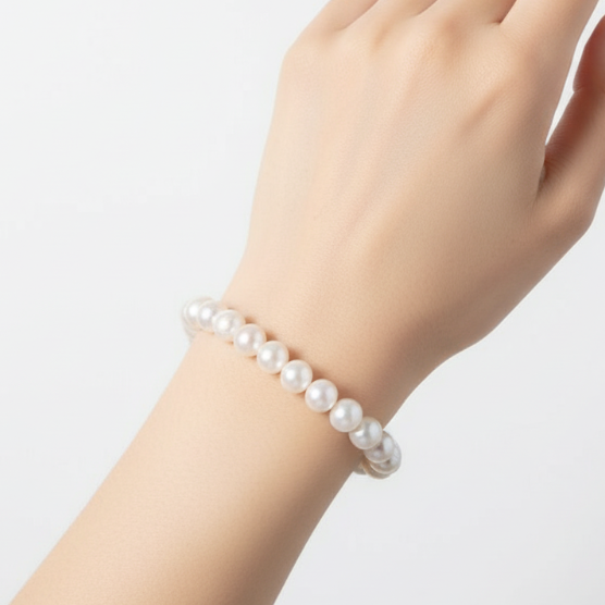 White Pearl Beaded Bracelet - Lifestyle Shot